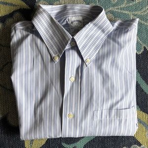 Brooks Brothers Men’s no iron dress shirt